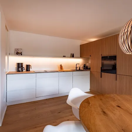 Апартаменты Design-suite Das Kaiser Mit 2 Schlafzimmern Und Hallenbad Und Sauna *